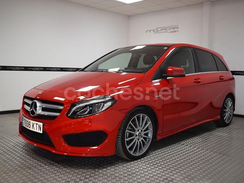 Rojo Usado 2019 Mercedes B200 Monovolumen | 19.500 € (Buen precio) - Imagen 1/4