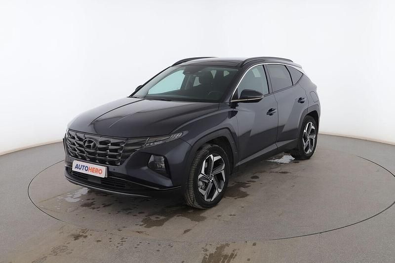 Gris Usado 2023 Hyundai Tucson SUV | 32.299 € (Un poco caro) - Imagen 1/3