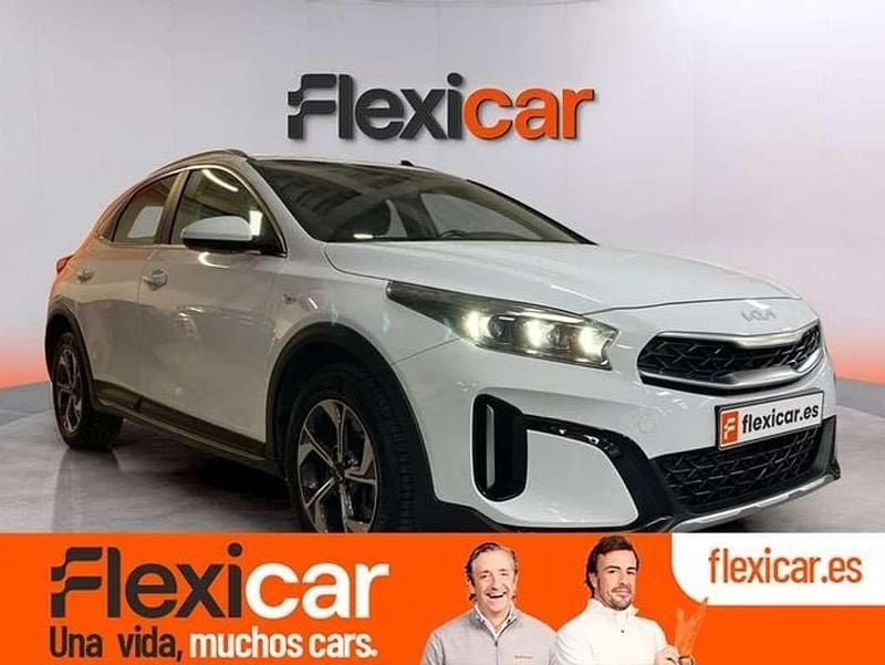 Usado Kia XCeed 101 CV (74 kW) 2024 Blanco SUV