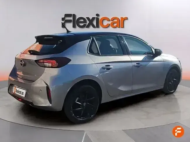 Usado Opel Corsa GS Line 100 CV (73 kW) 2021 Gris Utilitario