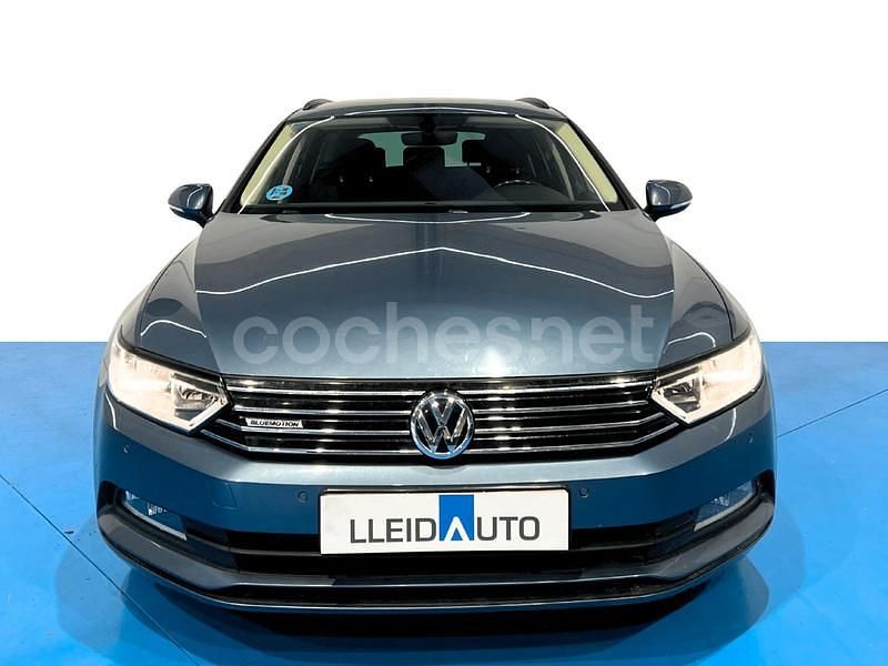 Usado VW Passat Edition 120 CV (88 kW) 2016 Gris / plata Familiar