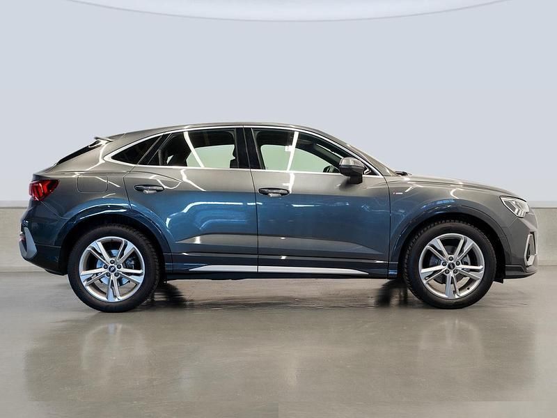 Usado Audi Q3 Sportback S-Line 150 CV (110 kW) 2023 Gris plata SUV