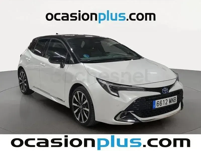 Usado Toyota Corolla Edition 140 CV (102 kW) 2024 Blanco Berlina