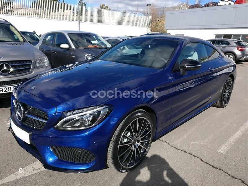 Usado Mercedes C300 245 CV (180 kW) 2018 Azul Coupe