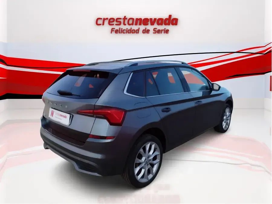Usado Skoda Kamiq 110 CV (80 kW) 2023 SUV