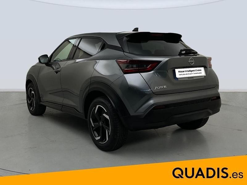 Usado Nissan Juke N-Connecta 114 CV (83 kW) 2024 Gris SUV