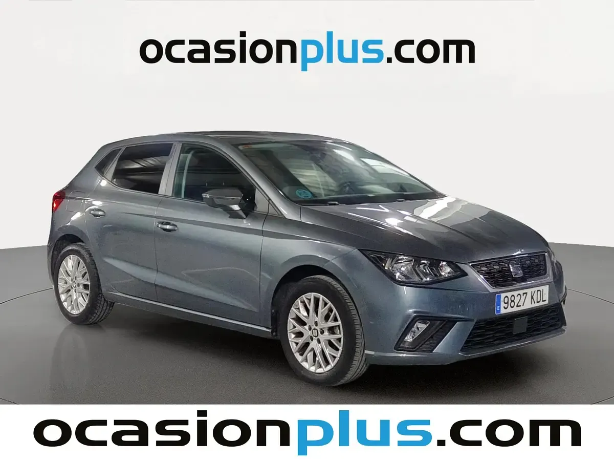 Usado Seat Ibiza Style 95 CV (69 kW) 2017 Gris Utilitario