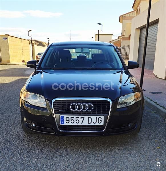 Usado Audi A4 S-Line 205 CV (150 kW) 2005 Negro Berlina