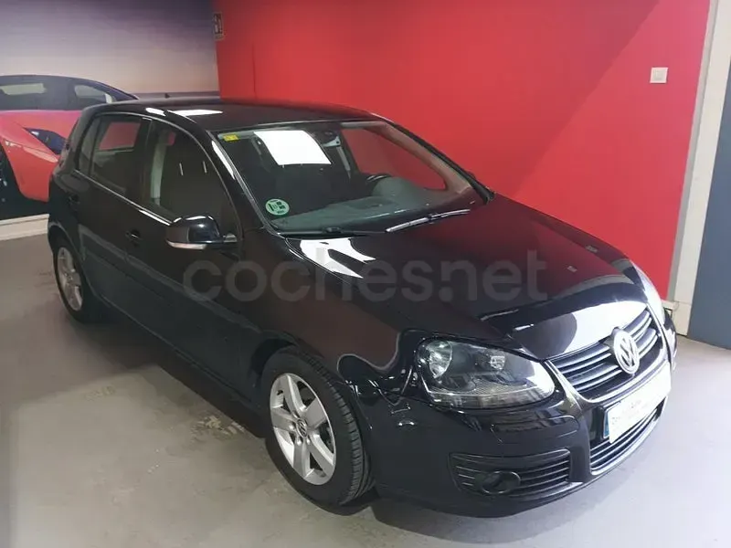 Usado VW Golf VI GT 105 CV (77 kW) 2008 Negro Utilitario