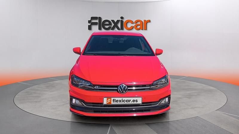 Usado VW Polo R-line 110 CV (80 kW) 2021 Rojo Utilitario