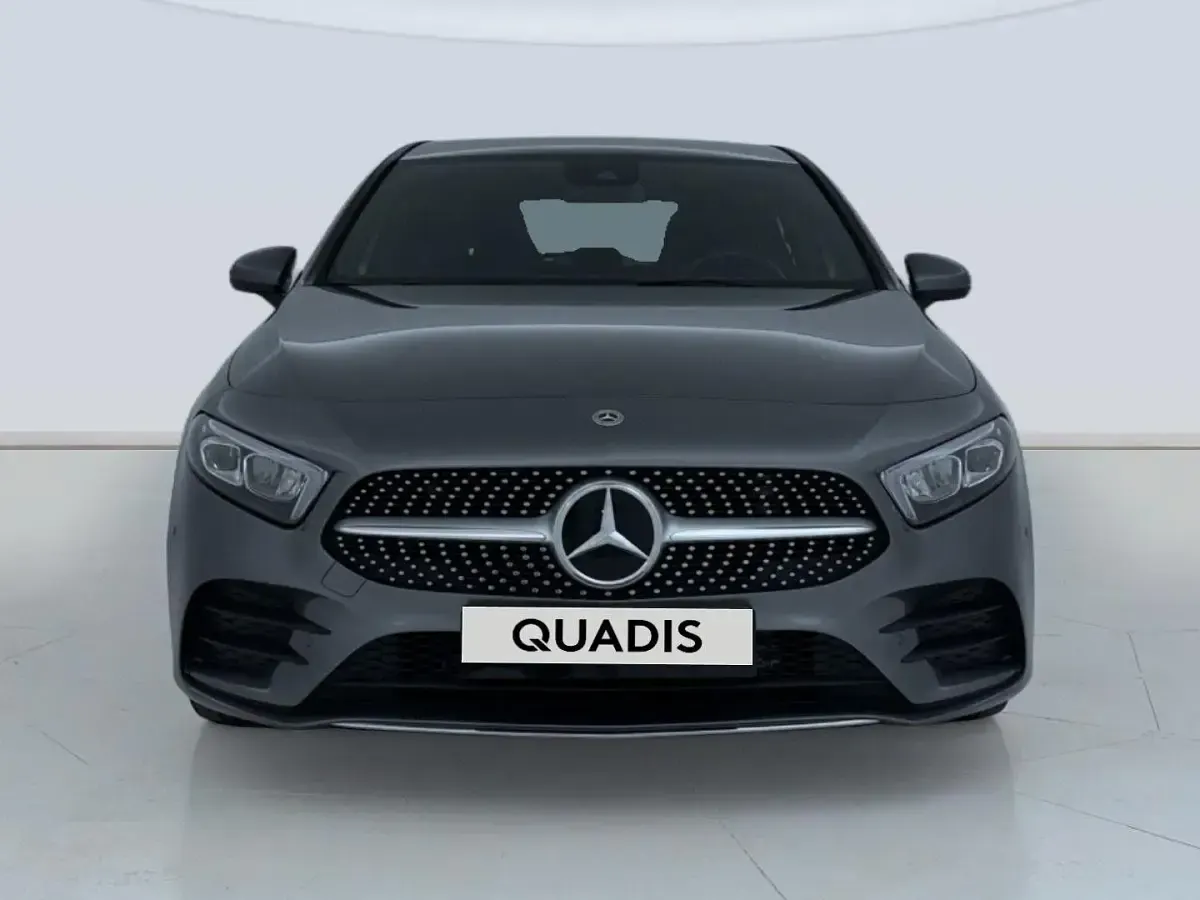 Usado Mercedes A200 163 CV (119 kW) 2022 Gris