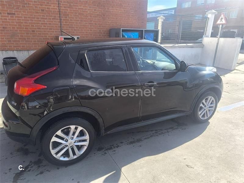 Usado Nissan Juke Acenta 110 CV (80 kW) 2013 Negro SUV