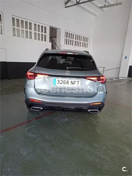 Usado Mercedes GLC220 197 CV (144 kW) 2025 Verde SUV