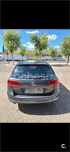 Usado VW Passat Edition 105 CV (77 kW) 2013 Gris / plata Familiar