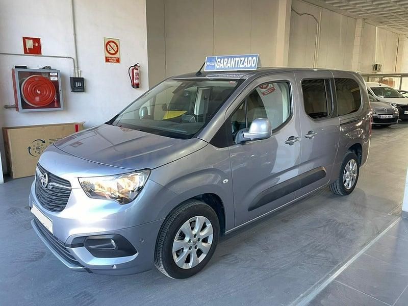 Usado Opel Combo Life Selective 102 CV (75 kW) 2019 Gris / plata Monovolumen