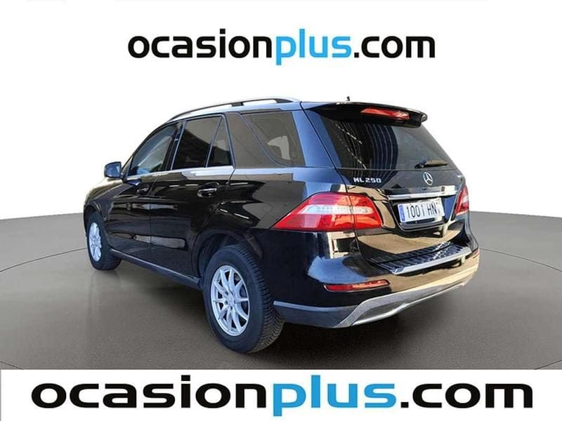 Usado Mercedes ML250 204 CV (150 kW) 2013 Negro SUV