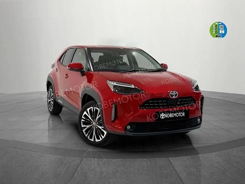 Rojo Nuevo 2025 Toyota Yaris Hybrid Style | 30.650 € (Caro) - Imagen 1/4