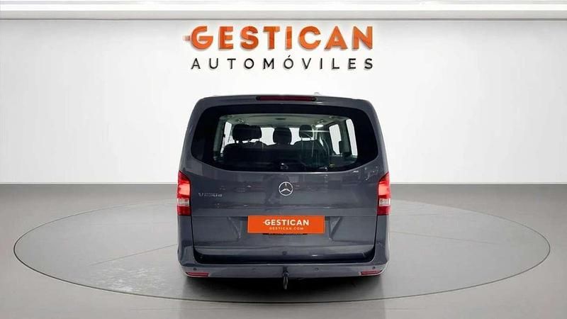 Usado Mercedes V250 190 CV (139 kW) 2019 Gris Monovolumen