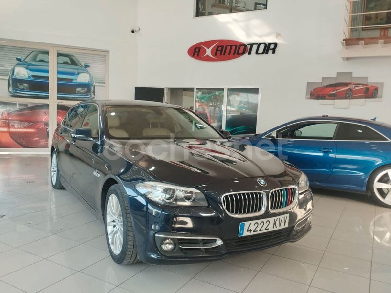 Azul Usado 2015 BMW 520 Familiar | 9999 € - Imagen 1/4