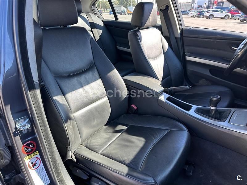 Usado BMW 320 150 CV (110 kW) 2007 Gris / plata Berlina