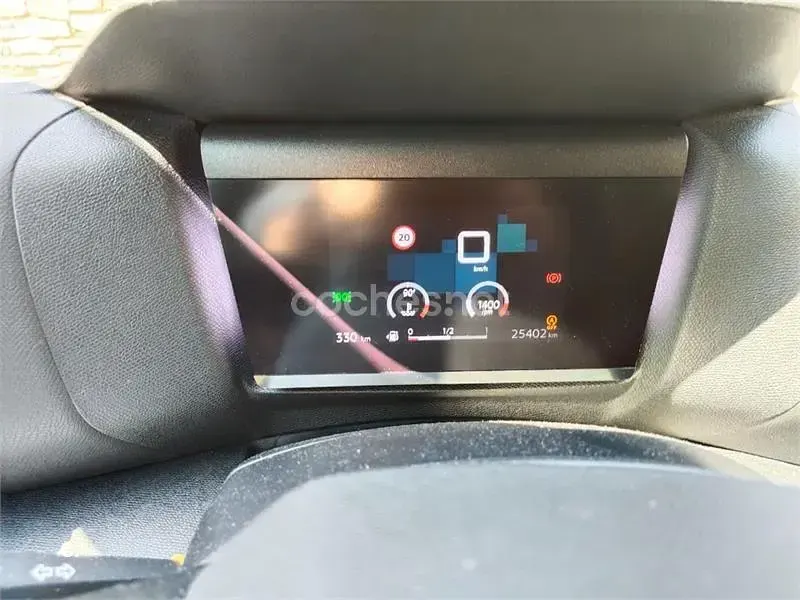 Usado Citroën C4 Feel 130 CV (95 kW) 2023 Negro SUV
