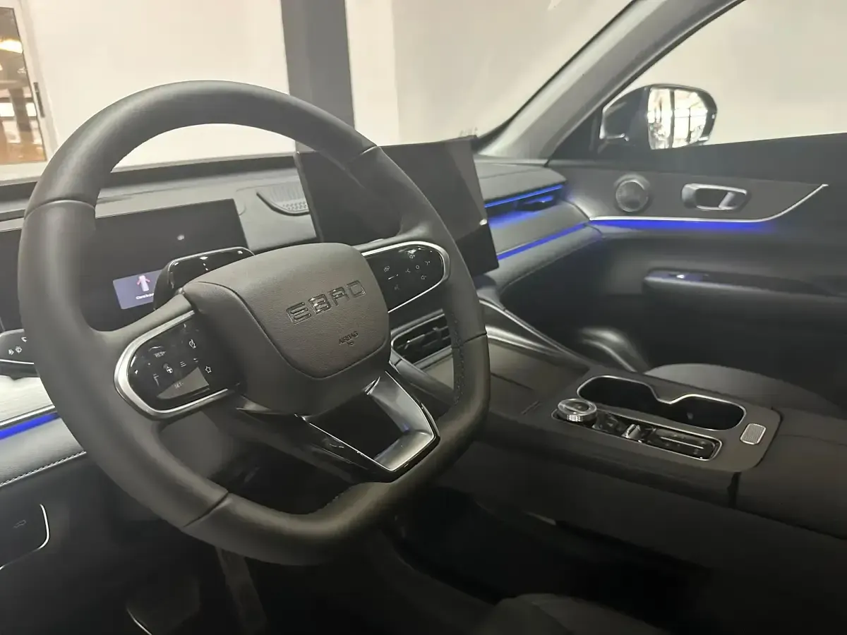 Nuevo Ebro s800 Luxury 147 CV (108 kW) 2025 Negro SUV