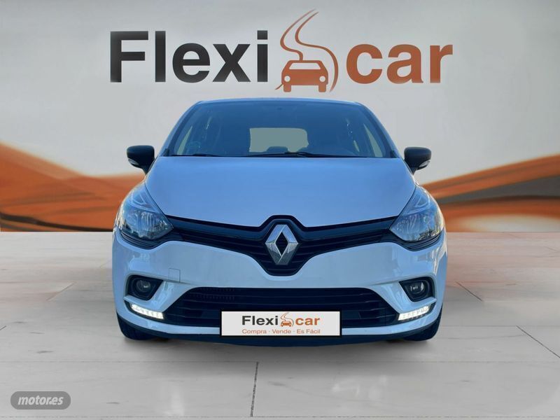 Usado Renault Clio IV Business 72 CV (52 kW) 2019 Blanco Berlina