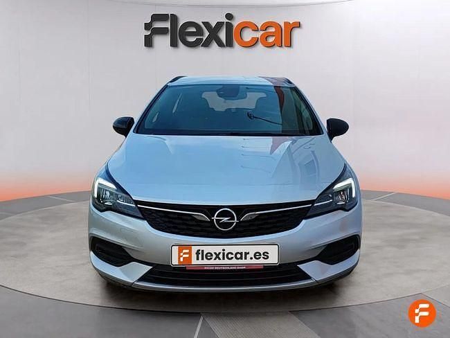 Usado Opel Astra 105 CV (77 kW) 2021 Gris Utilitario