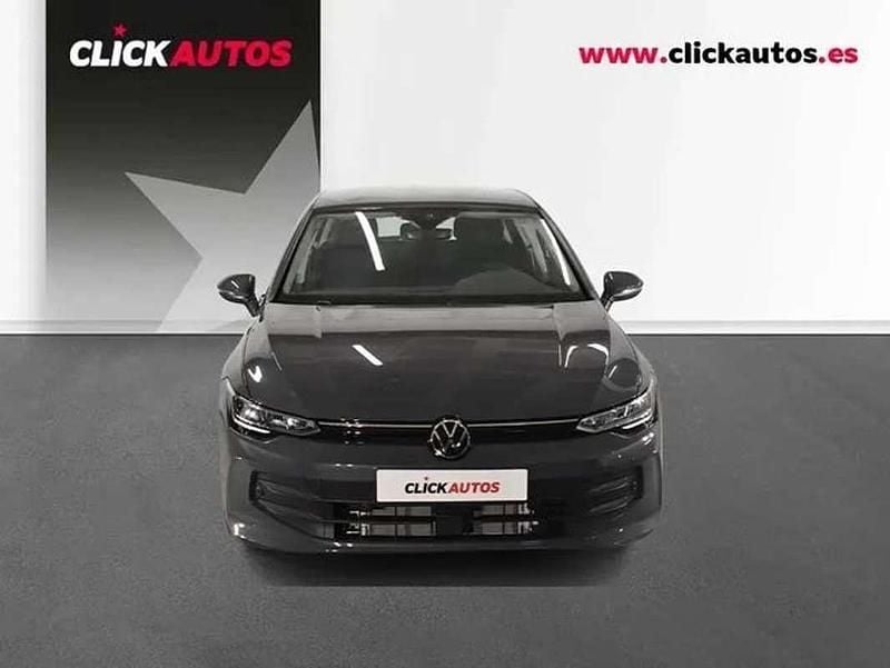 Usado VW Golf VIII 116 CV (85 kW) 2025 Gris Utilitario