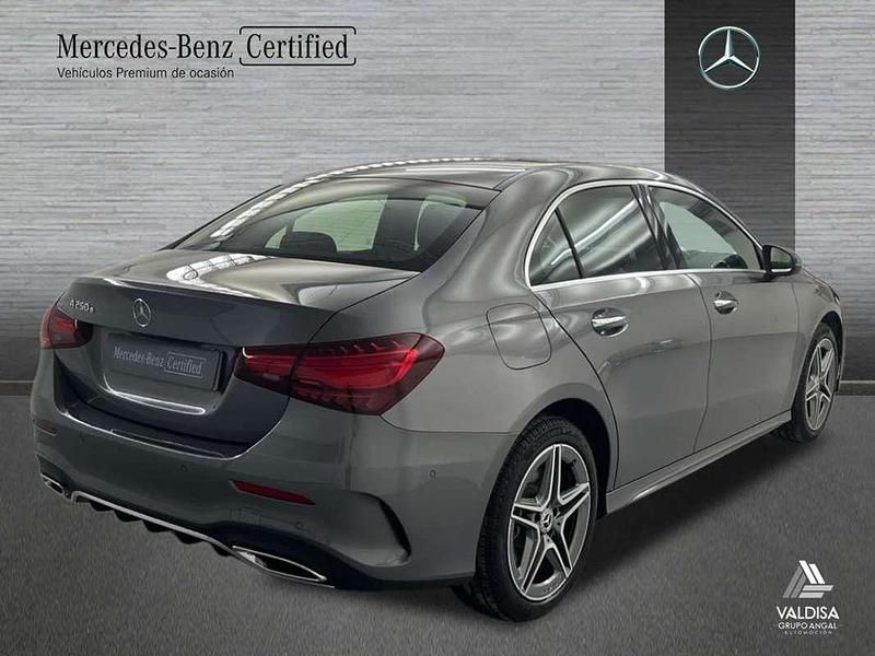 Usado Mercedes A250 163 CV (119 kW) 2024 Berlina