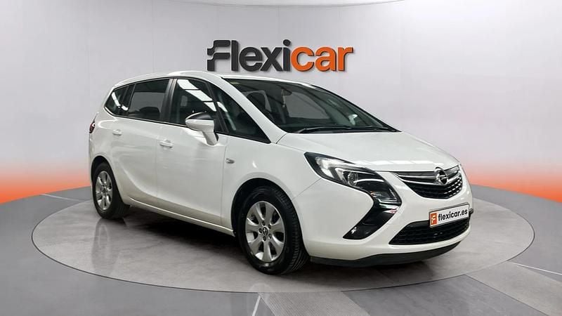 Usado Opel Zafira Tourer Selective 120 CV (88 kW) 2016 Blanco Monovolumen