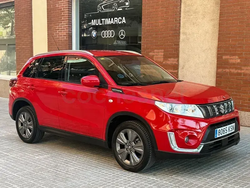 Usado Suzuki Vitara GLX 140 CV (102 kW) 2018 Rojo SUV