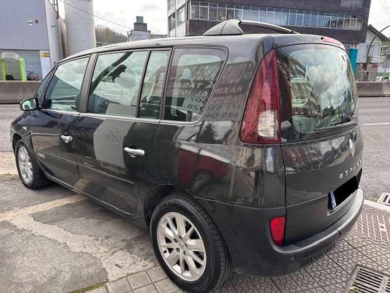 Usado Renault Espace Dynamique 150 CV (110 kW) 2008 Negro Monovolumen