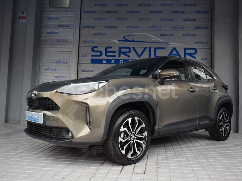 Marrón Usado 2024 Toyota Yaris Cross Active SUV | 23.950 € (Buen precio) - Imagen 1/4