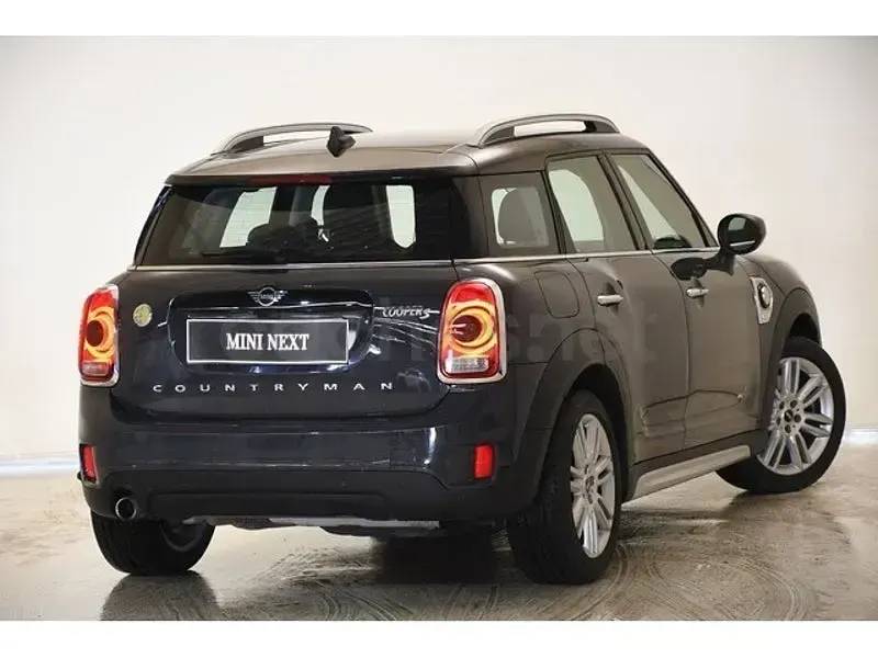 Usado Mini Cooper S Countryman 224 CV (164 kW) 2020 Gris / plata SUV