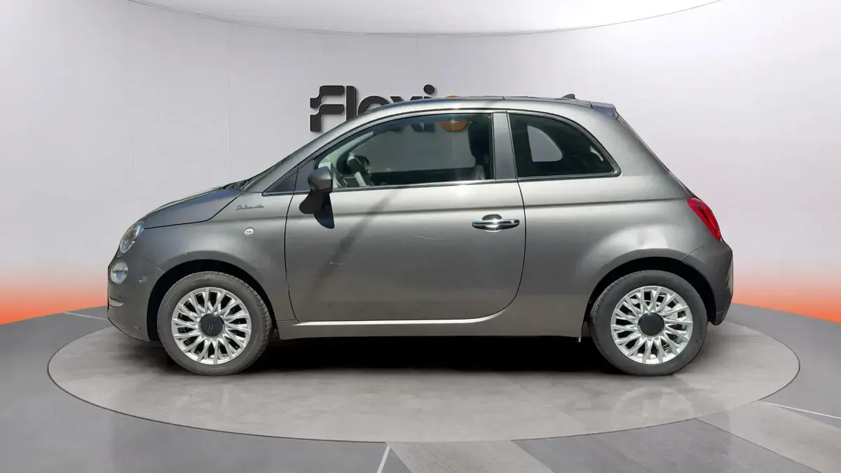 Usado Fiat 500 Dolcevita 71 CV (52 kW) 2023 Gris Berlina