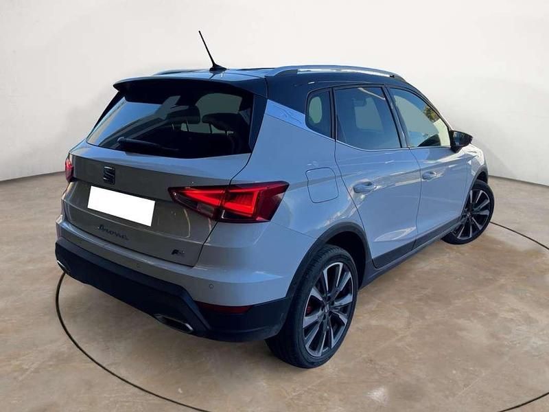 Usado Seat Arona FR 150 CV (110 kW) 2025 Blanco SUV