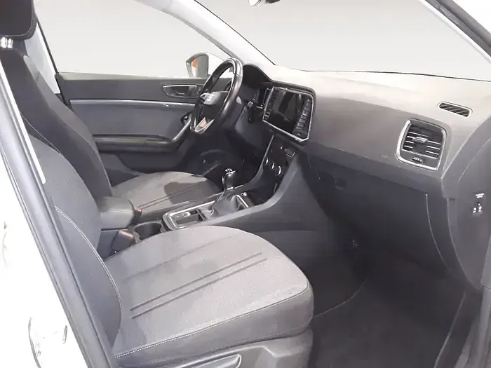 Usado Seat Ateca Style 150 CV (110 kW) 2025 Blanco SUV