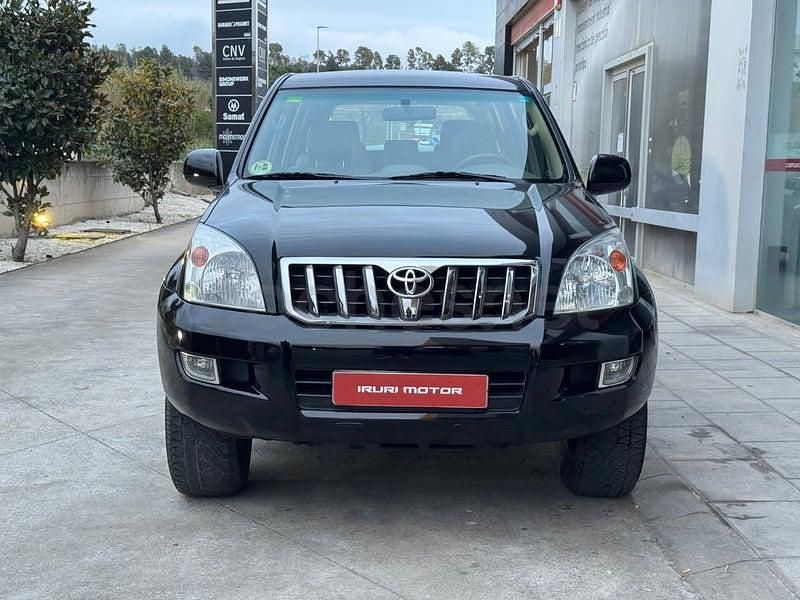 Usado Toyota Land Cruiser 173 CV (127 kW) 2007 Negro SUV