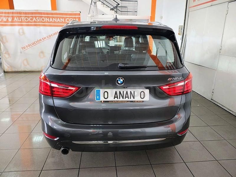 Usado BMW 218 150 CV (110 kW) 2018 Gris / plata Familiar