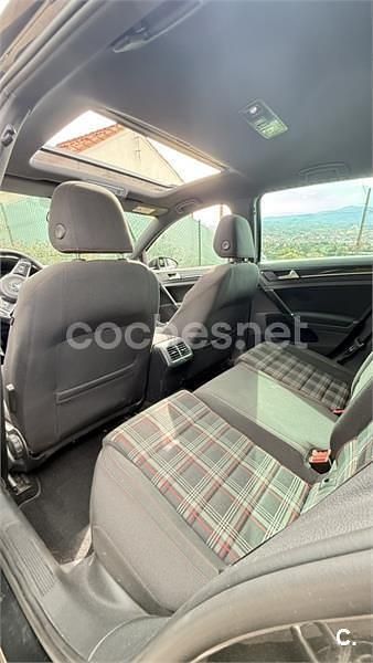 Usado VW Golf VII GTI 220 CV (161 kW) 2015 Gris / plata Berlina