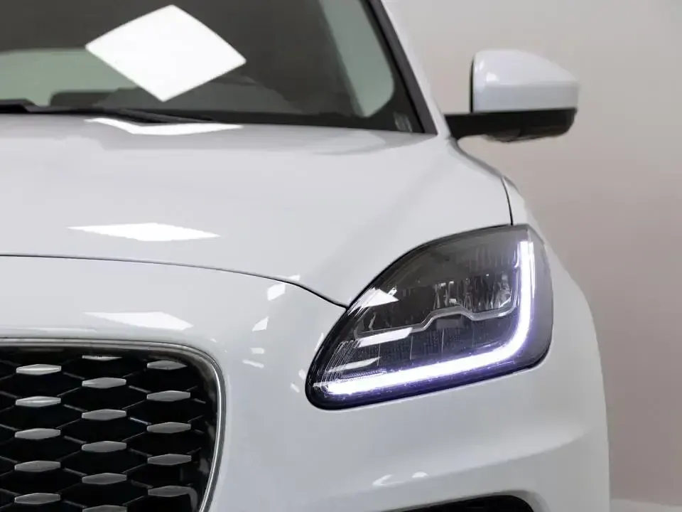 Usado Jaguar E-Pace 160 CV (117 kW) 2021 Otro SUV