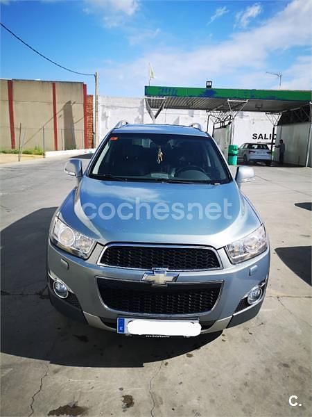 Usado Chevrolet Captiva LTZ 184 CV (135 kW) 2012 Gris / plata SUV