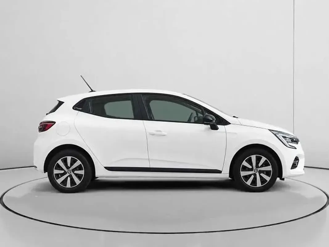 Usado Renault Clio Equilibre 101 CV (74 kW) 2022 Blanco Utilitario