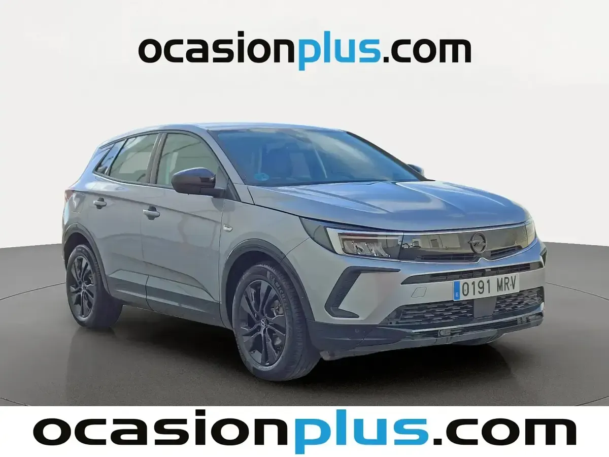 Usado Opel Grandland X S 130 CV (95 kW) 2024 Gris / plata SUV