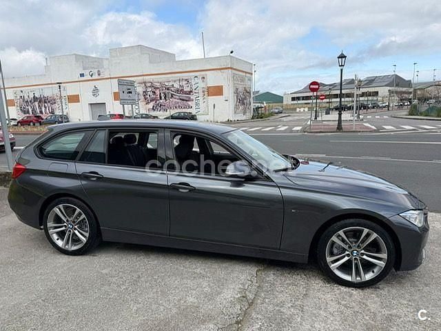 Usado BMW 320 Sport Line 184 CV (135 kW) 2013 Gris / plata Familiar