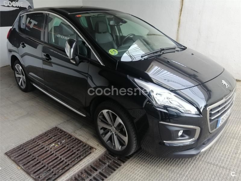 Negro Usado 2015 Peugeot 3008 Allure Berlina | 9490 € (Precio justo) - Imagen 1/2