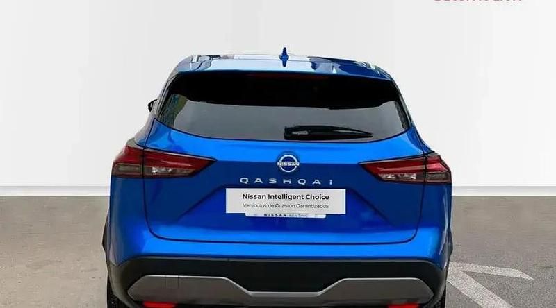 Usado Nissan Qashqai Pack 140 CV (102 kW) 2023 Magnetic blue negroazul SUV