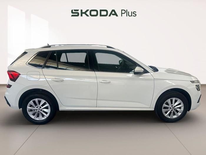 Usado Skoda Kamiq Selection 115 CV (84 kW) 2025 Blanco SUV