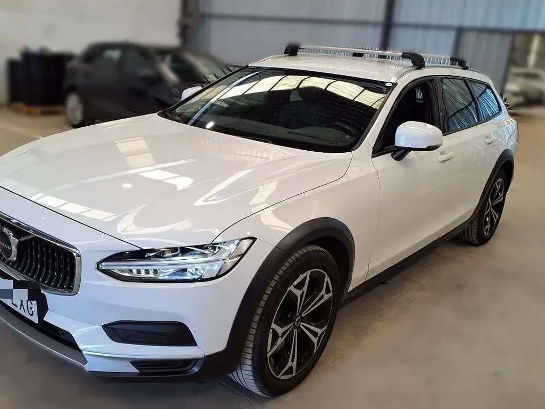 Usado Volvo V90 CC 197 CV (144 kW) 2022 Familiar